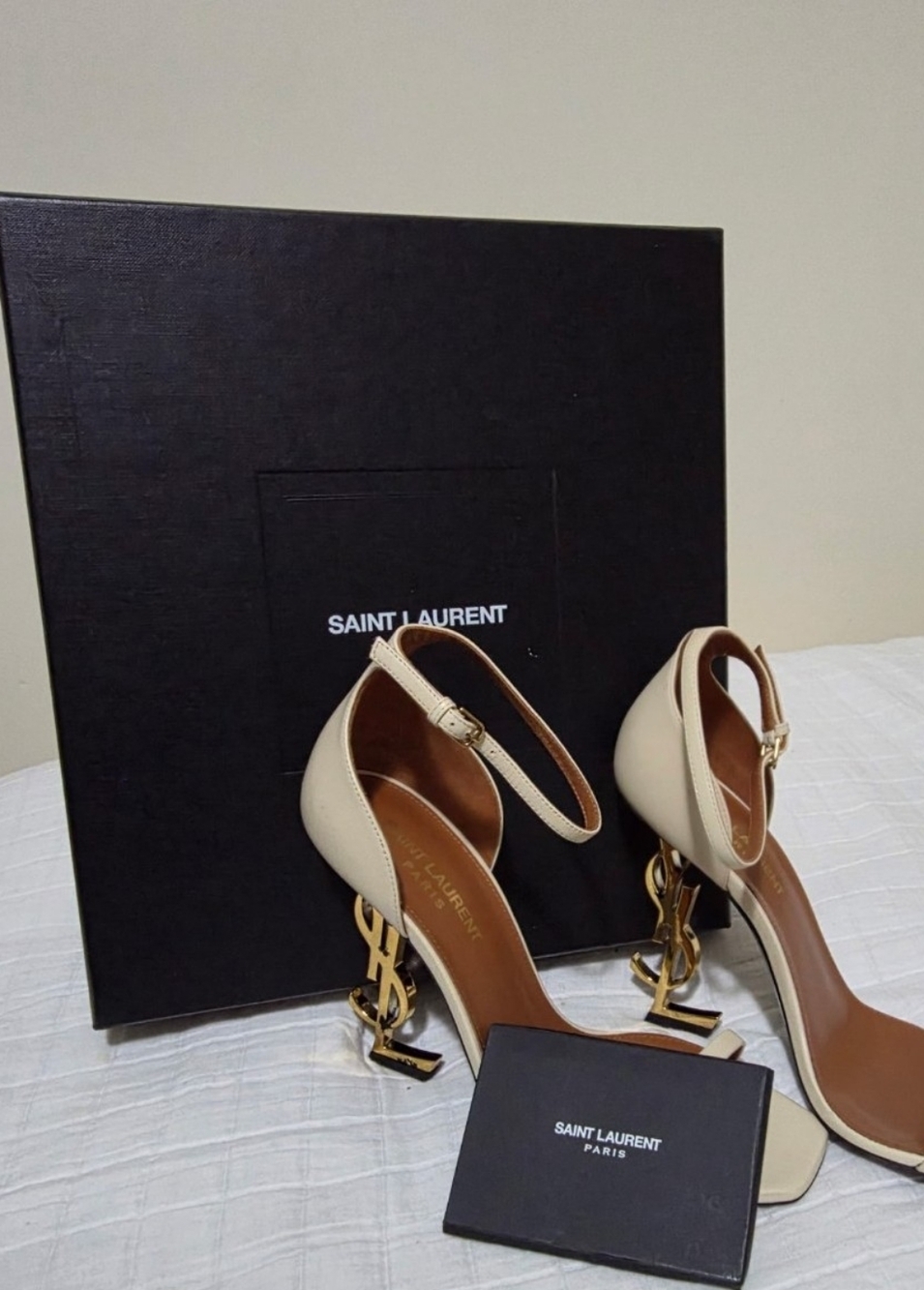 Saint Laurent Cream Leather Opyum Slingback Sandals Size7/ has Black Dots   R/L - Picture 2 of 9